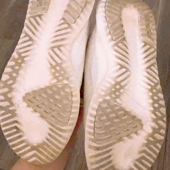 2 pairs Adidas Shoes - Picture 9 of 9